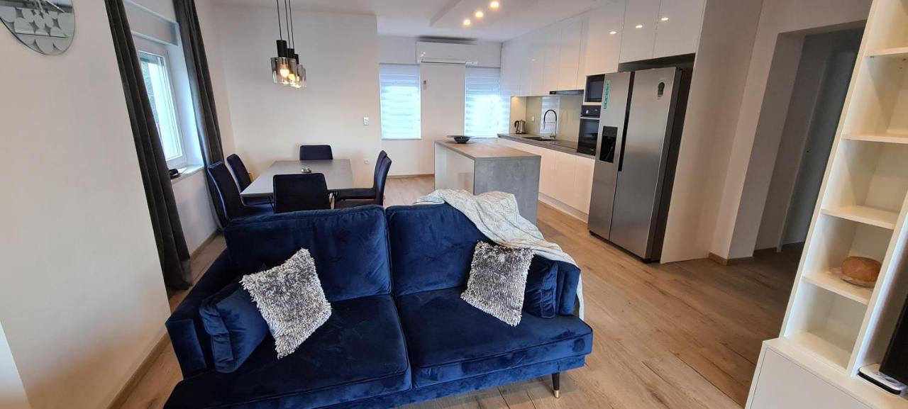 וולוסקו Luxury Apartment Isabel מראה חיצוני תמונה