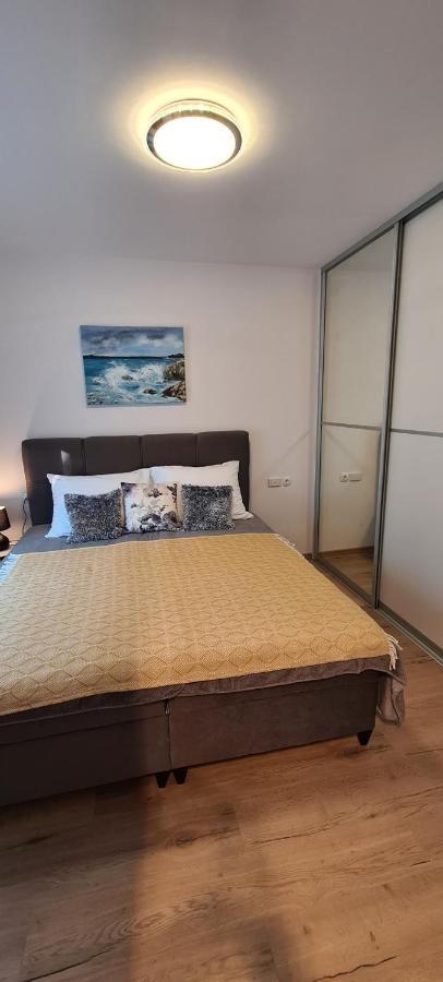 וולוסקו Luxury Apartment Isabel מראה חיצוני תמונה