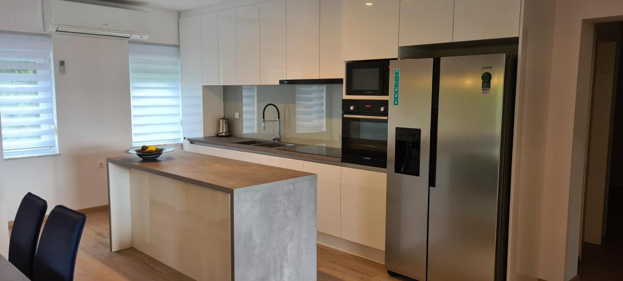 וולוסקו Luxury Apartment Isabel מראה חיצוני תמונה